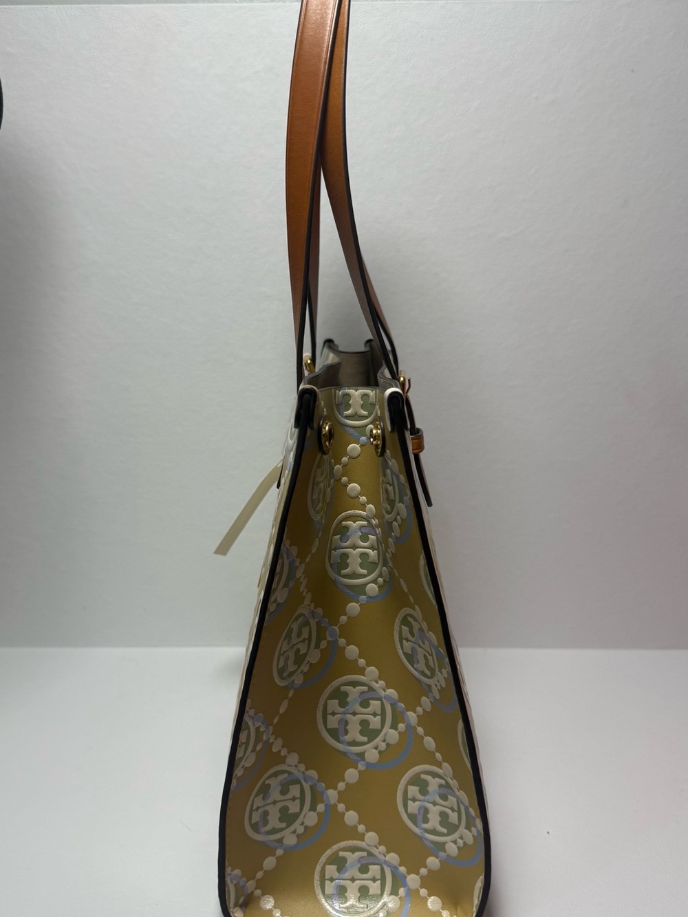 Tory Burch T monogram embossed Tote - Picture 4 of 6